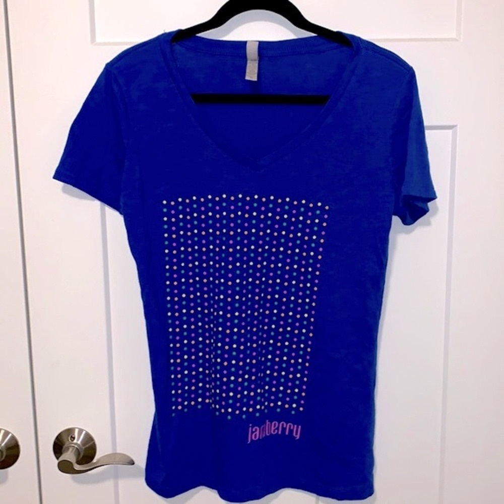 NWOT Jamberry Tee